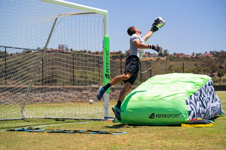 Goalkeeper training with FUTRSPORT PENTA